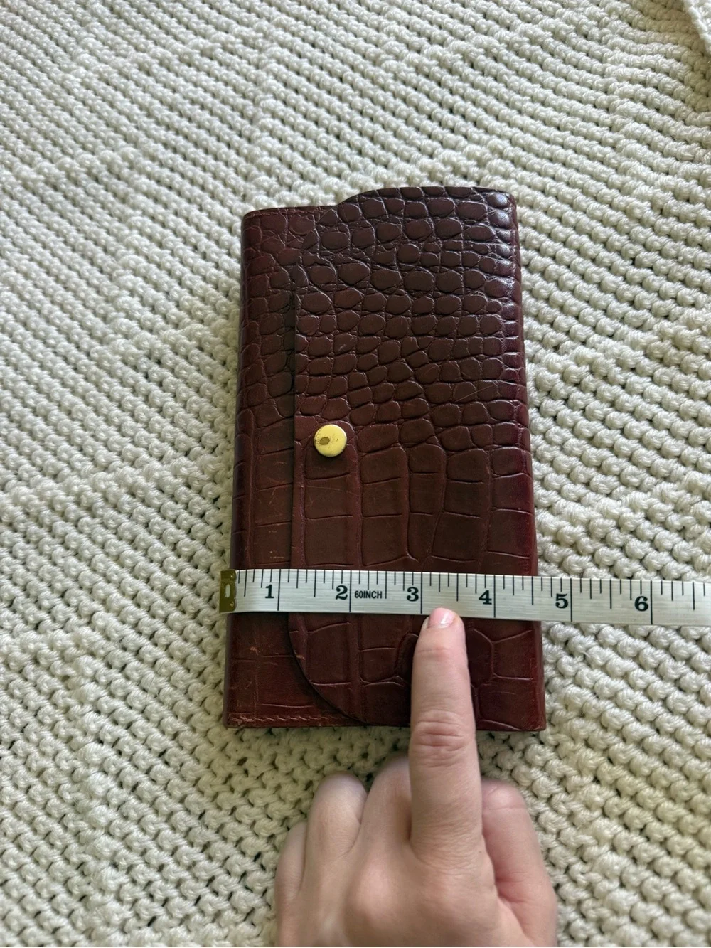 Classic Brown Croc-Embossed Leather Wallet